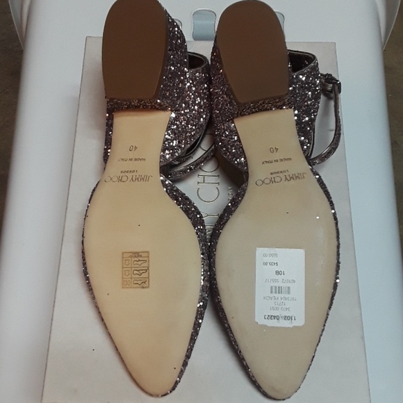 Shoes - Picture 3 of 8